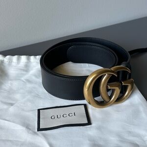 Gucci Black Belt with Gold GG Buckle